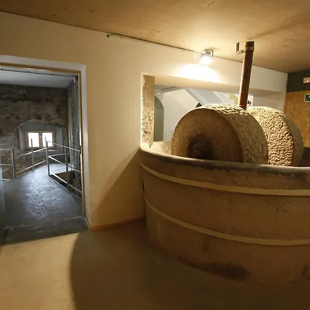 Hostel Moli De Sant Oleguer *